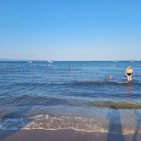 Joli T2 A Giens Διαμέρισμα